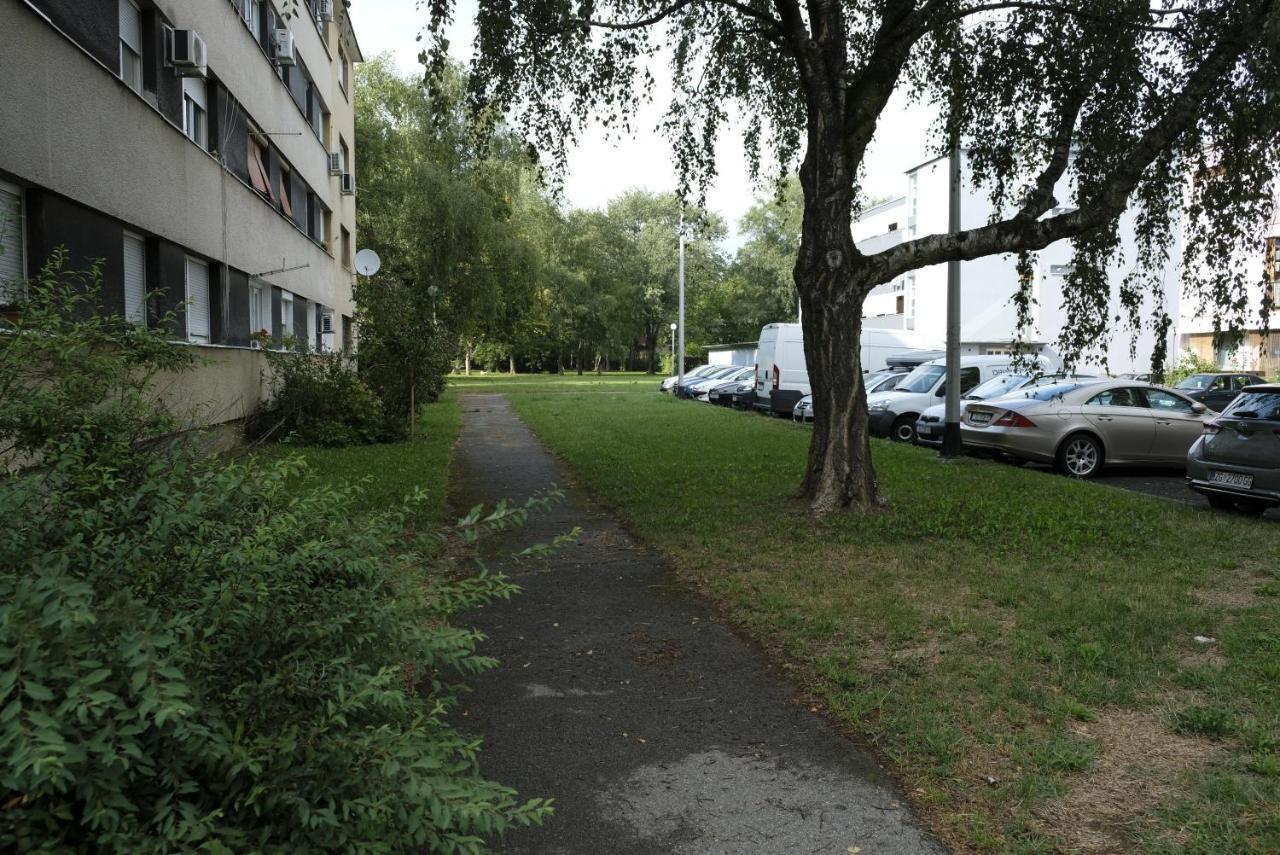 Vila Velebita, Sweet Cozy Appartement :) Zagreb Exterior photo